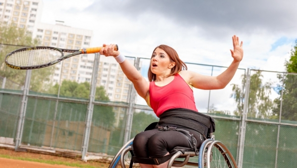 Académico analiza el rol de la terapia ocupacional en el deporte inclusivo y adaptado